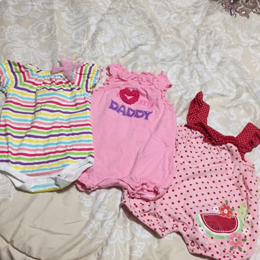 3 outfit/ rompers